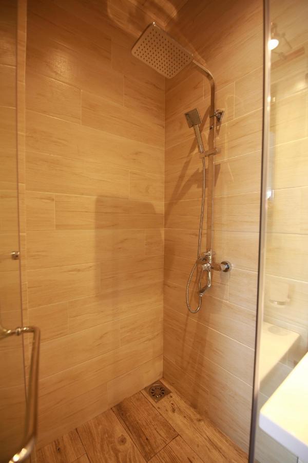 Knightsbridge Grand Apartment نوفارا إيلِيا المظهر الخارجي الصورة